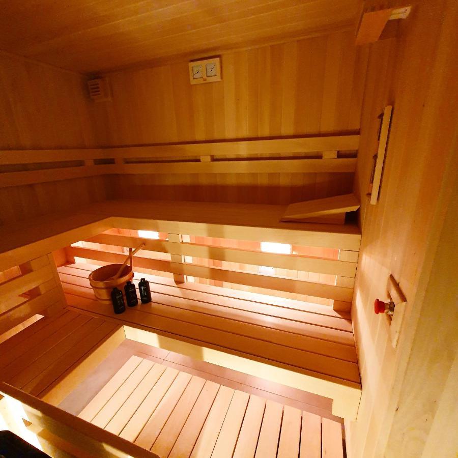Mana Village - Jacuzzi & Sauna Barlomino Exterior photo